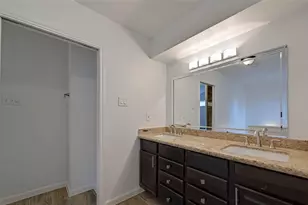 12111 Poulson Dr, Houston, TX 77031 - Photo 29