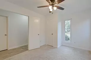 12111 Poulson Dr, Houston, TX 77031 - Photo 23