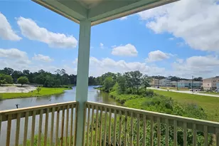 3801 Peacock Isle Dr, Dickinson, TX 77539 - Photo 3