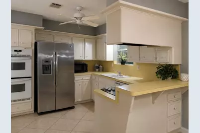 12027 Paradise Valley Drive, Houston, TX 77066 - Photo 7