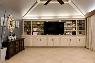 12027 Paradise Valley Dr, Houston, TX 77066 - Photo 3