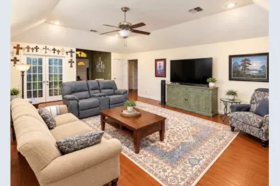 114 Penn Avenue, Victoria, TX 77904 - Photo 3