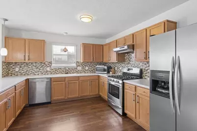 2702 Skyview Knoll Court, Houston, TX 77047 - Photo 9