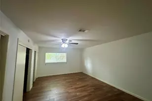 10655 Northbrook Dr, Houston, TX 77043 - Photo 15