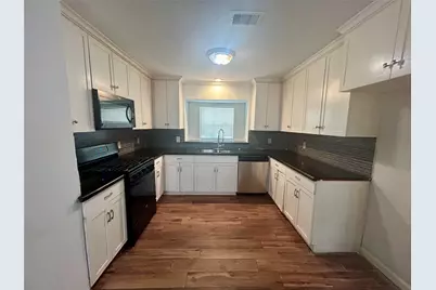 10655 Northbrook Drive, Houston, TX 77043 - Photo 5