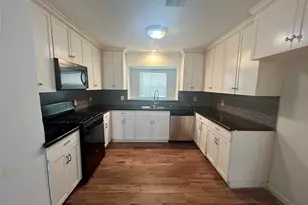 10655 Northbrook Dr, Houston, TX 77043 - Photo 5