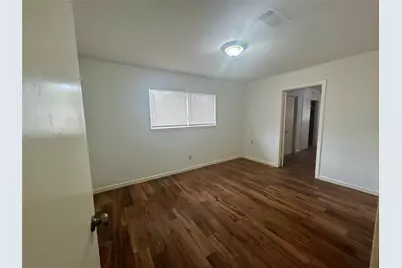 10655 Northbrook Drive, Houston, TX 77043 - Photo 17