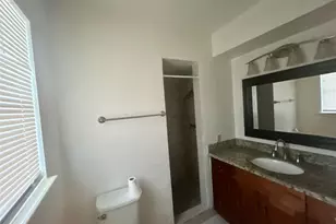 10655 Northbrook Dr, Houston, TX 77043 - Photo 21