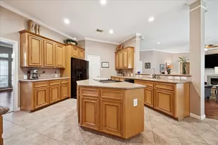 1004 Pine Cone Ln, Friendswood, TX 77546 - Photo 9