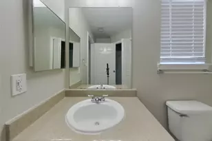 3147 Boynton Dr, Houston, TX 77045 - Photo 9