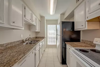 6402 Del Monte Drive #35, Houston, TX 77057 - Photo 5