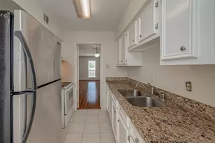 6402 Del Monte Dr, Houston, TX 77057 - Photo 9