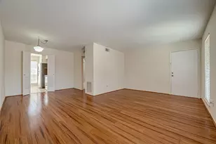 6402 Del Monte Dr, Houston, TX 77057 - Photo 11