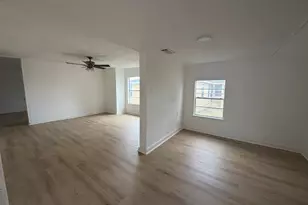 121 N Spooner St, Pasadena, TX 77506 - Photo 11