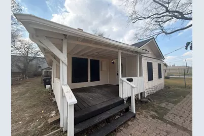 121 N Spooner Street, Pasadena, TX 77506 - Photo 1