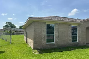 12211 Roandale Dr Dr, Houston, TX 77048 - Photo 3