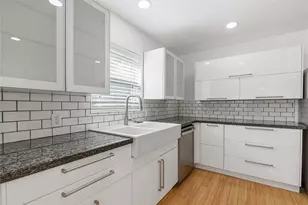 320 Coronado St, Houston, TX 77009 - Photo 17