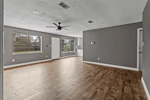 5011 Abercreek Ave, Friendswood, TX 77546 - Photo 21