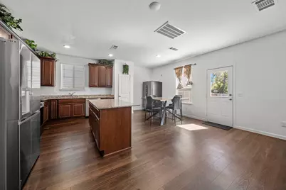 116 Chestnut Gate Drive, Conroe, TX 77378 - Photo 7