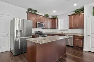 116 Chestnut Gate Dr, Conroe, TX 77378 - Photo 11