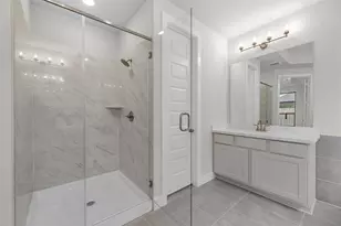 7806 Clover Gully Ln, Katy, TX 77493 - Photo 13