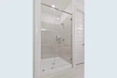 7806 Clover Gully Lane, Katy, TX 77493 - Photo 17