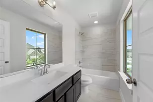 7806 Clover Gully Ln, Katy, TX 77493 - Photo 17