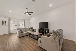 8603 Sun Coral Dr, Cypress, TX 77433 - Photo 9