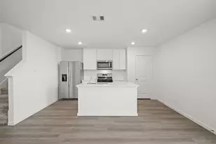 3009 Eagle Bay Dr, Katy, TX 77493 - Photo 3