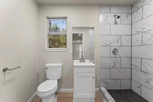 3626 Sparrow St, Houston, TX 77051 - Photo 15