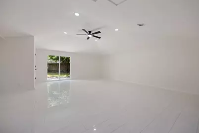 1510 Spillers Lane, Houston, TX 77043 - Photo 23