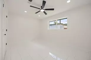 1510 Spillers Ln, Houston, TX 77043 - Photo 31