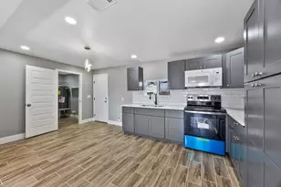 3031 Sunnydale Dr, Houston, TX 77051 - Photo 9