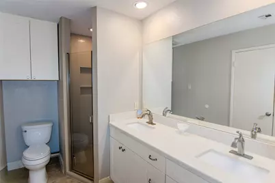 3119 Shawnee Drive, Sugar Land, TX 77479 - Photo 19