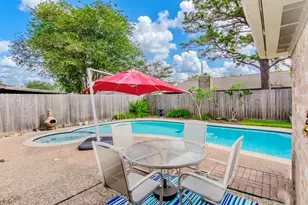 3119 Shawnee Dr, Sugar Land, TX 77479 - Photo 33