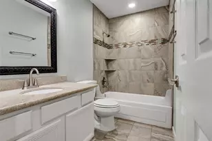 22 Windledge Pl, The Woodlands, TX 77381 - Photo 17