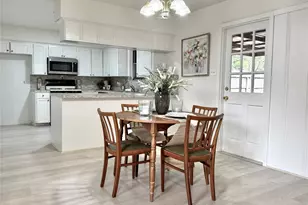 5510 Nina Lee Ln, Houston, TX 77092 - Photo 11