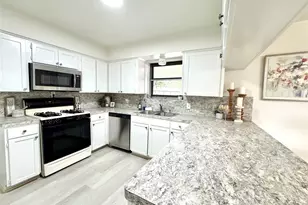 5510 Nina Lee Ln, Houston, TX 77092 - Photo 7