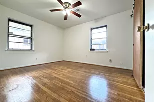5510 Nina Lee Ln, Houston, TX 77092 - Photo 27