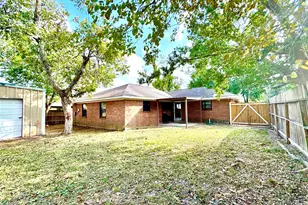 5510 Nina Lee Ln, Houston, TX 77092 - Photo 41