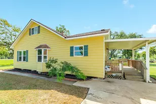 402 Goliad St Cr 821, Clute, TX 77531 - Photo 5