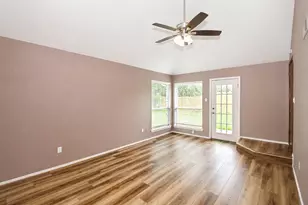 3515 Woodmere Ln, Sugar Land, TX 77478 - Photo 9