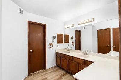 3515 Woodmere Lane, Sugar Land, TX 77478 - Photo 11
