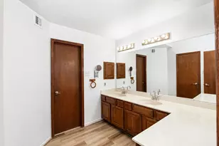 3515 Woodmere Ln, Sugar Land, TX 77478 - Photo 11