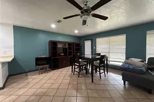 17311 Heritage Bay Dr, Webster, TX 77598 - Photo 5