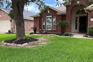 1414 Chandler Park Ln, Fresno, TX 77545 - Photo 1