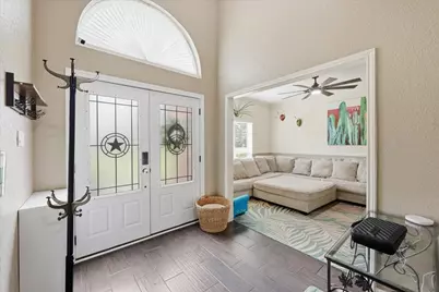 980 Dugas Street, Bridge City, TX 77611 - Photo 5