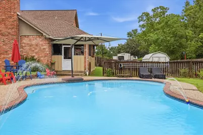 980 Dugas Street, Bridge City, TX 77611 - Photo 37