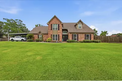 980 Dugas Street, Bridge City, TX 77611 - Photo 1