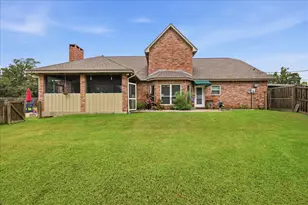 980 Dugas St, Bridge City, TX 77611 - Photo 35